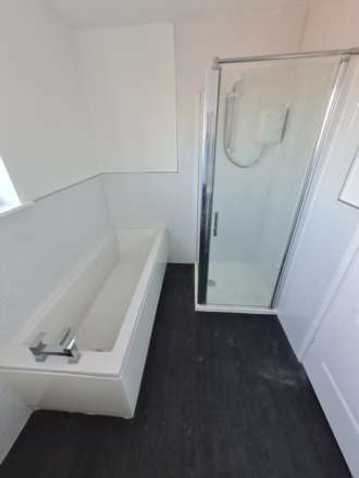 St Georges Avenue, Dunsville, Hatfield, Image 16