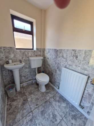 St Georges Avenue, Dunsville, Hatfield, Image 9