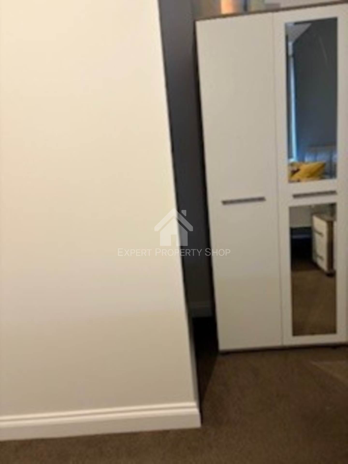 **EN-SUITE ROOM**Newgate Street, Worksop, Image 5