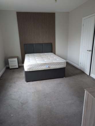 **AVAILABLE NOW** Room 7. Newgate Street, Worksop, Image 1
