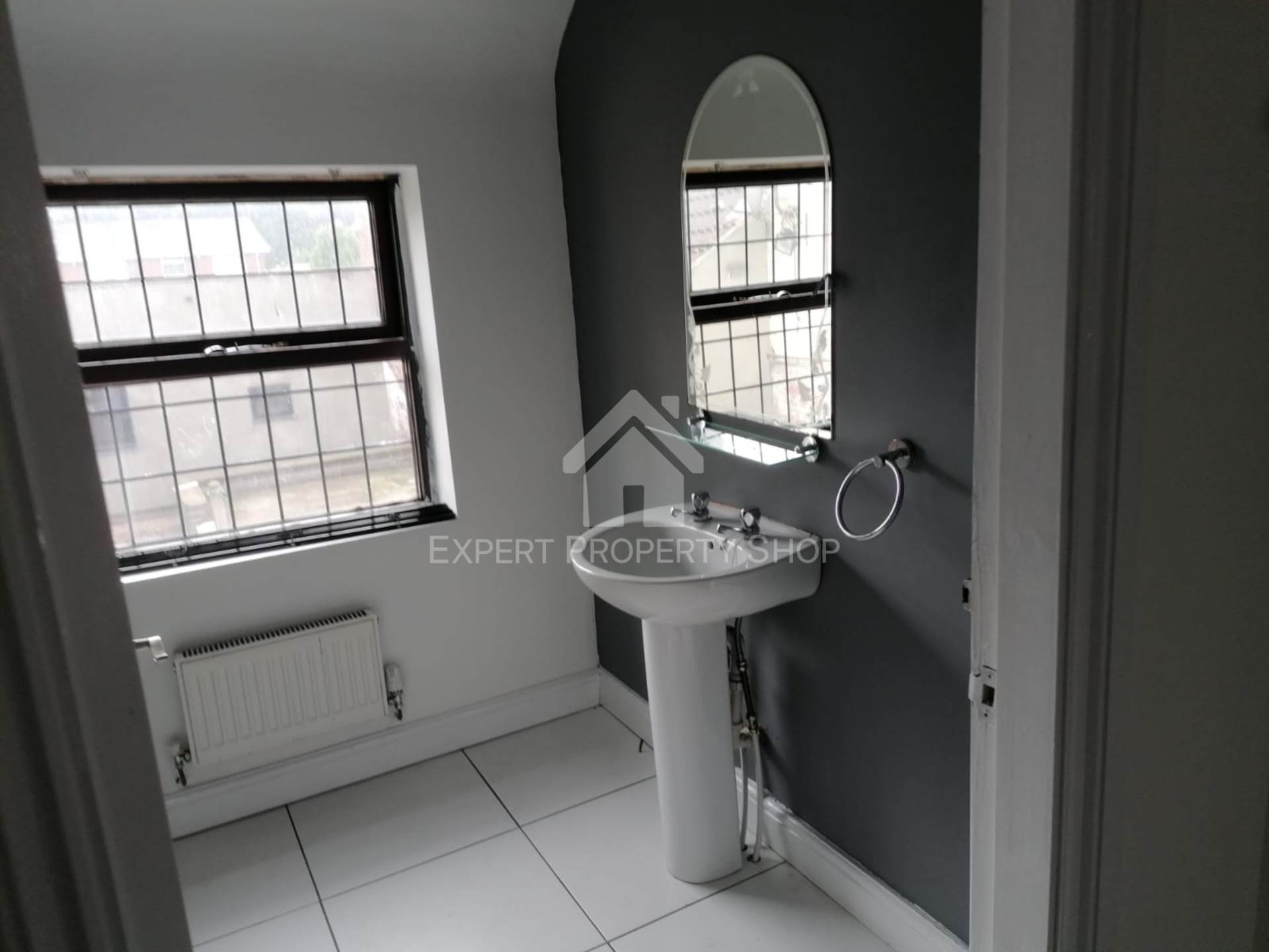 **ROOM AVAILABLE** Room 3, 88 Carlton Road, Worksop., Image 8