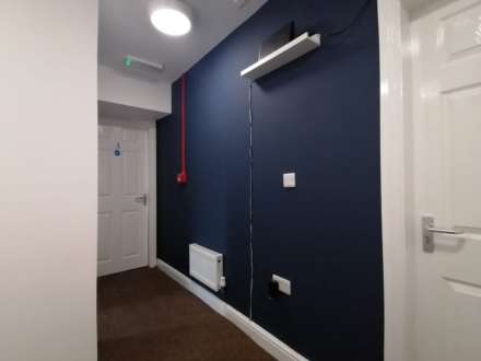 **ROOM AVAILABLE** Room 3, 88 Carlton Road, Worksop., Image 6