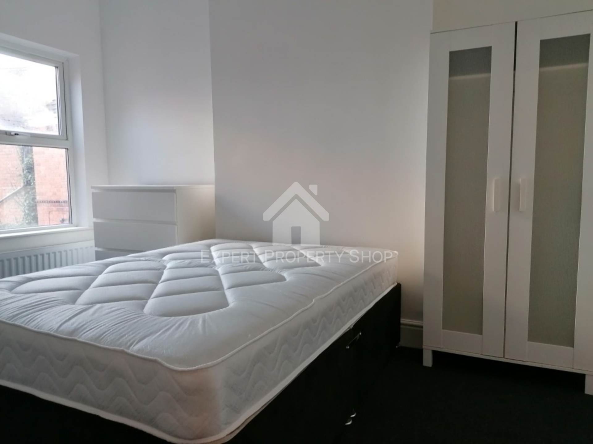 **AVAILABLE OCTOBER**Room 4, Watson Road.Worksop,, Image 3