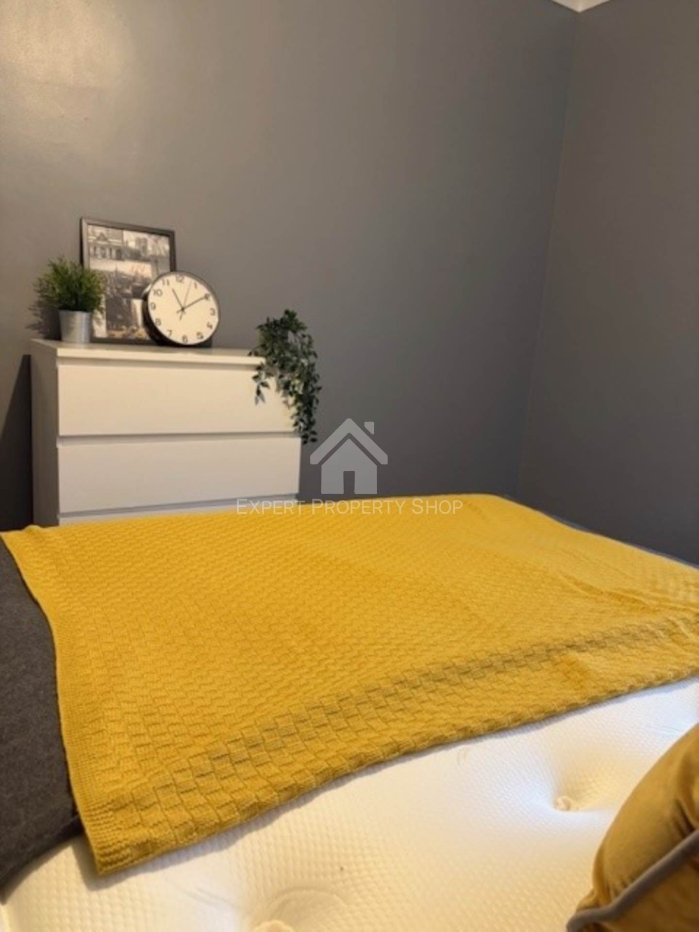 **ROOM AVAILABLE**Room 4, Watson Road.Worksop,, Image 7