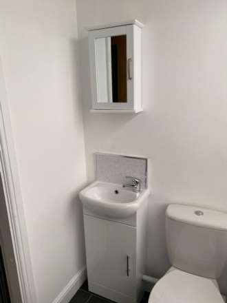 Room 8, 8 Westport road, Stoke-on-Trent, Image 3