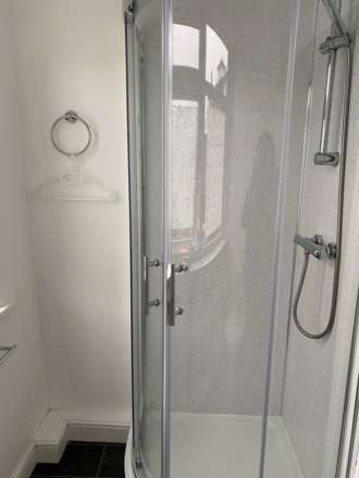 Room 8, 8 Westport road, Stoke-on-Trent, Image 4