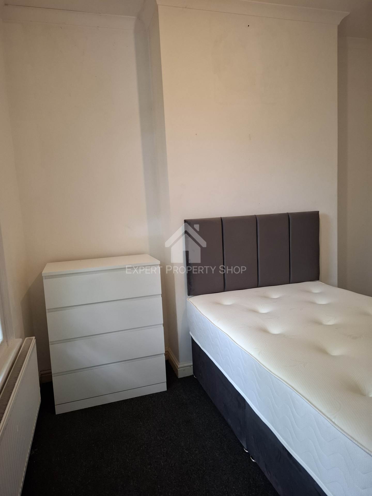 **AVAILABLE NOW**Watson Road, Worksop, Image 1