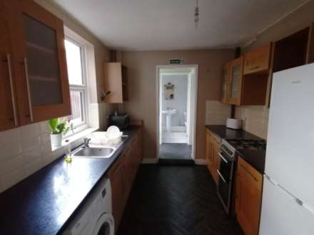 **ROOM AVAILABLE**Potter Street, Worksop, Image 7