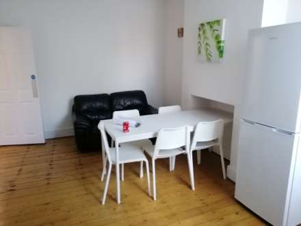 **ROOM AVAILABLE**Potter Street, Worksop, Image 9