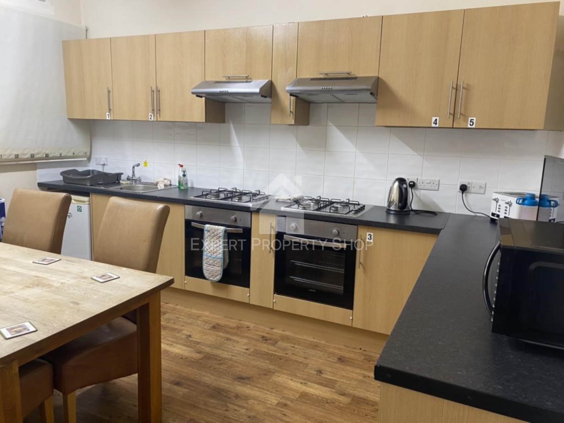 Room 2, 23 Holly Road, Retford, Image 4