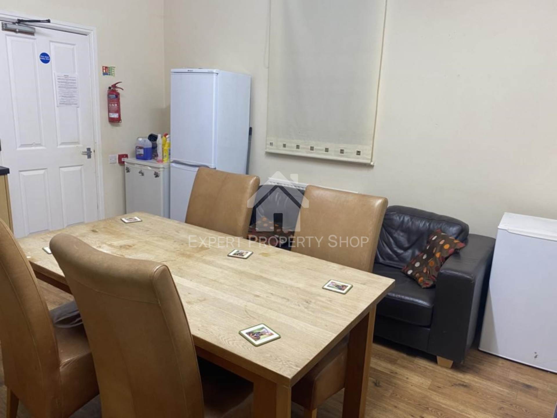 Room 2, 23 Holly Road, Retford, Image 5