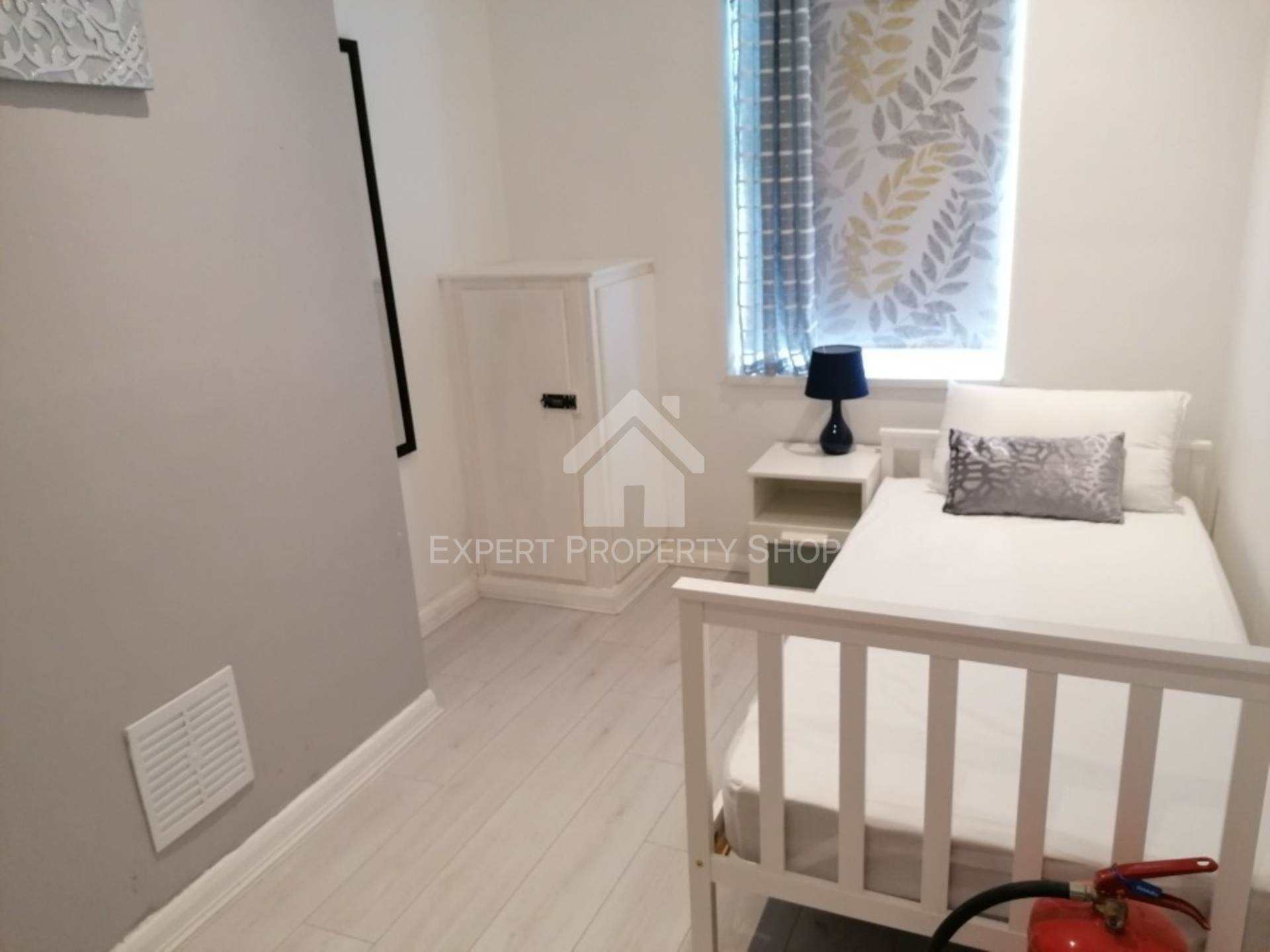 **SINGLE ROOM**Room 1. 11 Albert Road.Retford,, Image 3