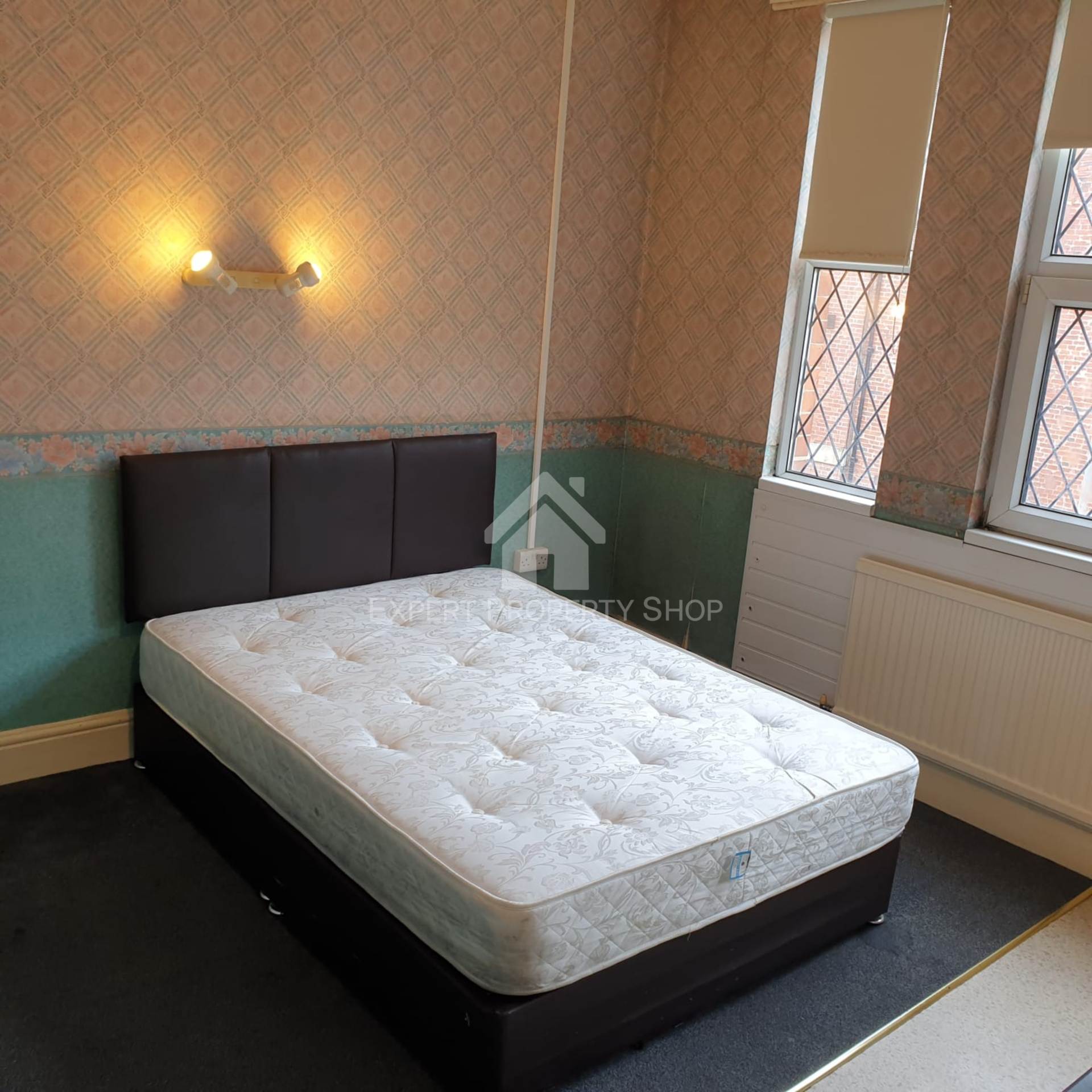 **AVAILABLE NOW**Room 7, 29 Park Street, Worksop, Image 4