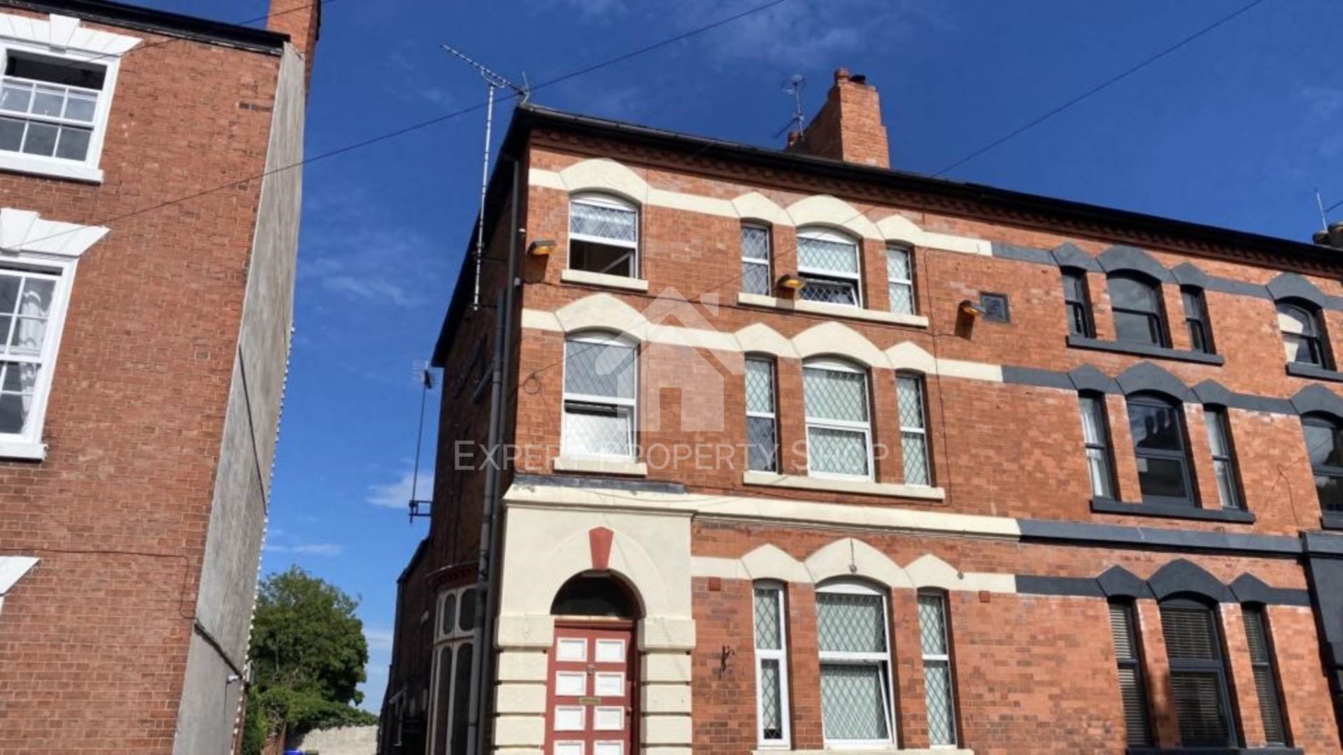 *** DOUBLE EN-SUITE ROOM*** 29 Park Street, Worksop, Image 4