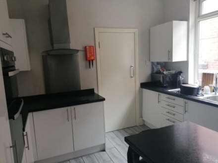 Room 2, 26 Percy Street, Rotherham, Image 8