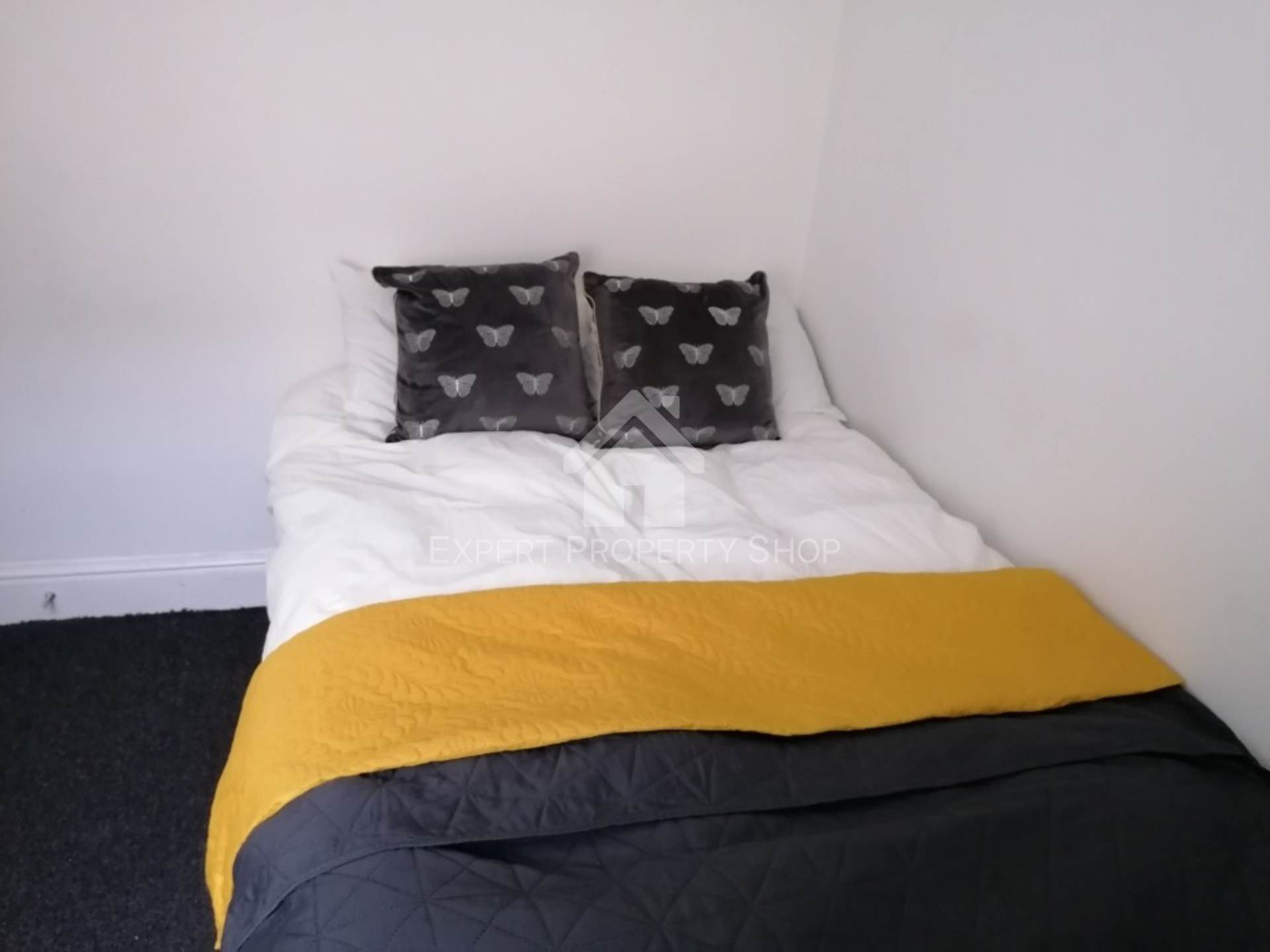**AVAILABLE NOW**Watson Road,Worksop, Nottinghamshire, Image 2