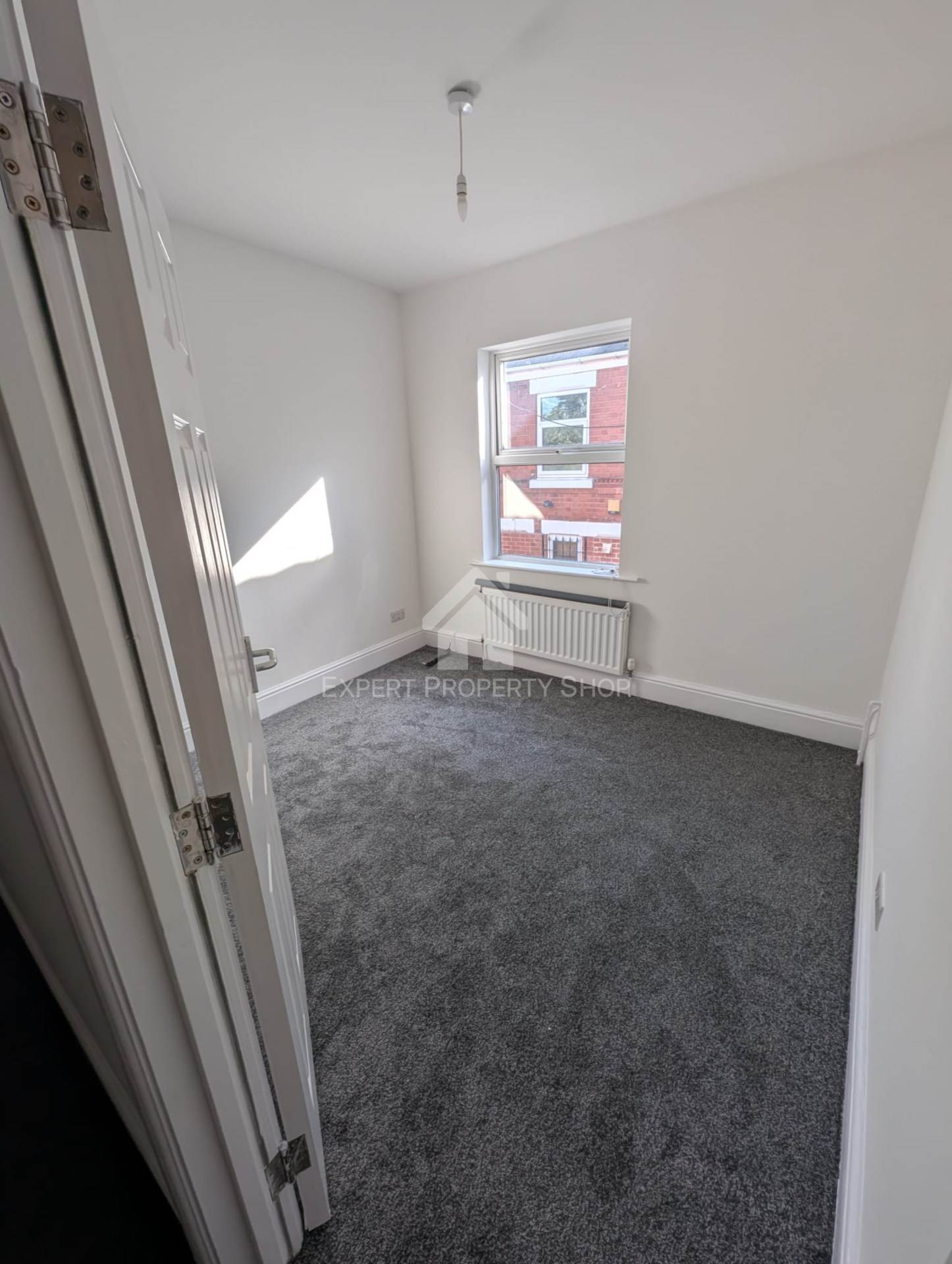 Watson Road Communal Area, Worksop, Image 9