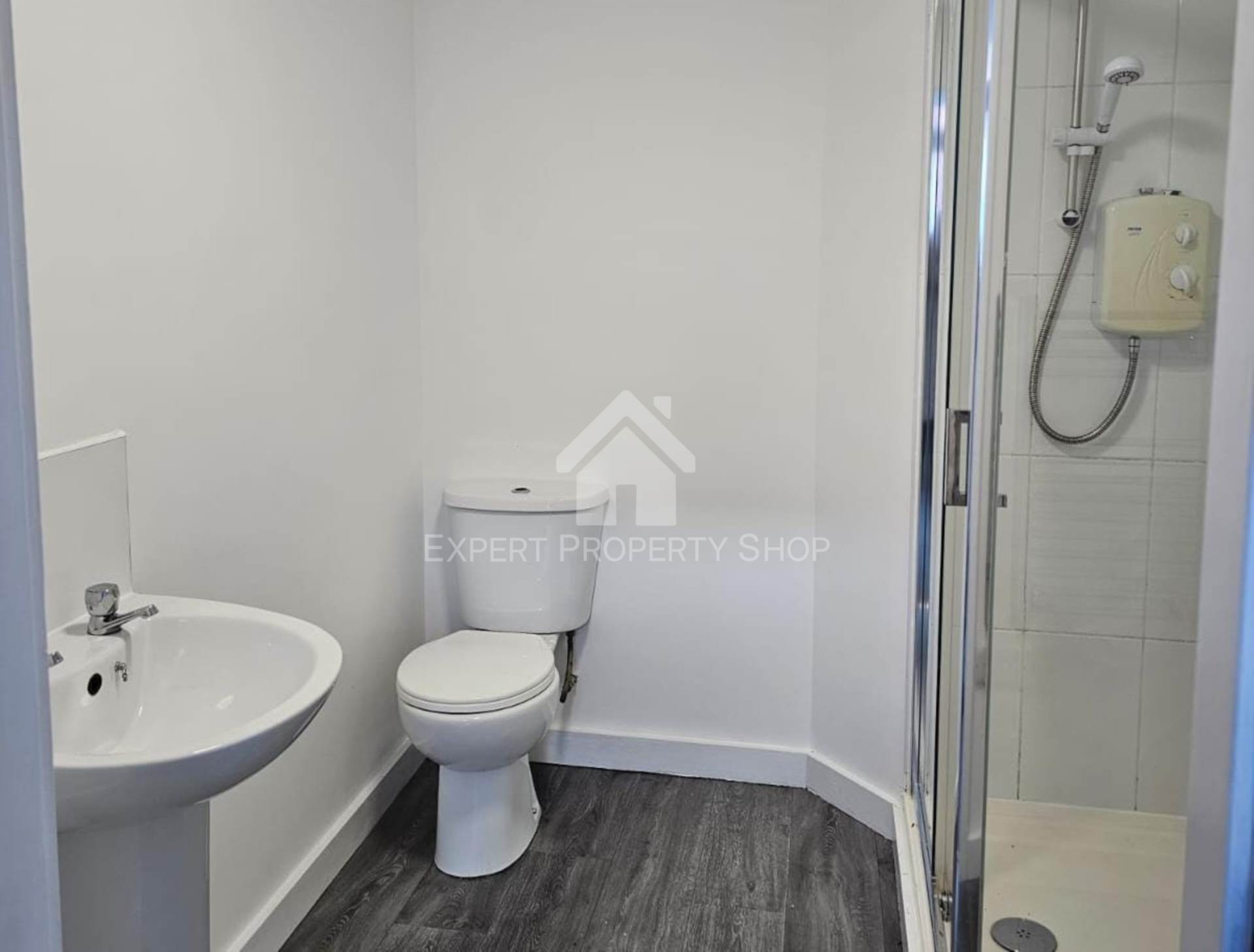 **AVAILABLE SOON** The Parade. Potter Street, Worksop, Image 6