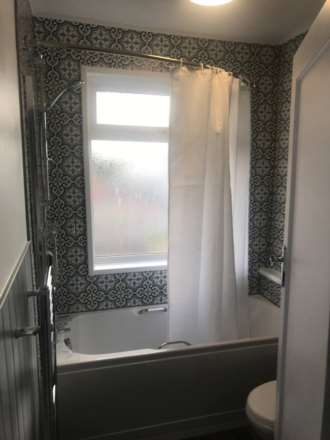 Harlaxton Road, Grantham, Lincolnshire., Image 13