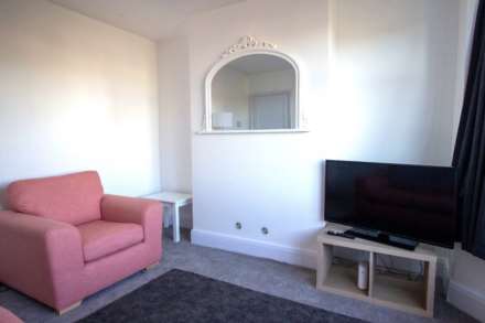 Harlaxton Road, Grantham, Lincolnshire., Image 2