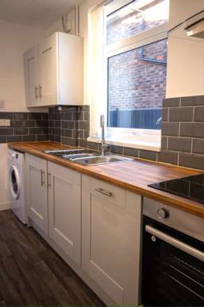Harlaxton Road, Grantham, Lincolnshire., Image 4