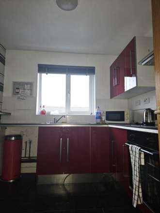 **AVAILABLE NOW**Guernsey Court, Robin Hood Road, Skegness, Image 2
