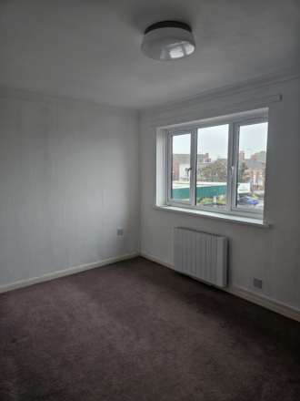 **AVAILABLE NOW**Guernsey Court, Robin Hood Road, Skegness, Image 6