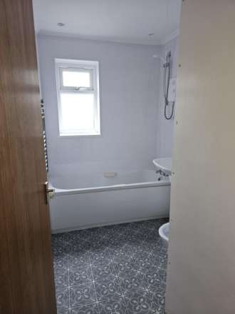 **AVAILABLE NOW**Guernsey Court, Robin Hood Road, Skegness, Image 8