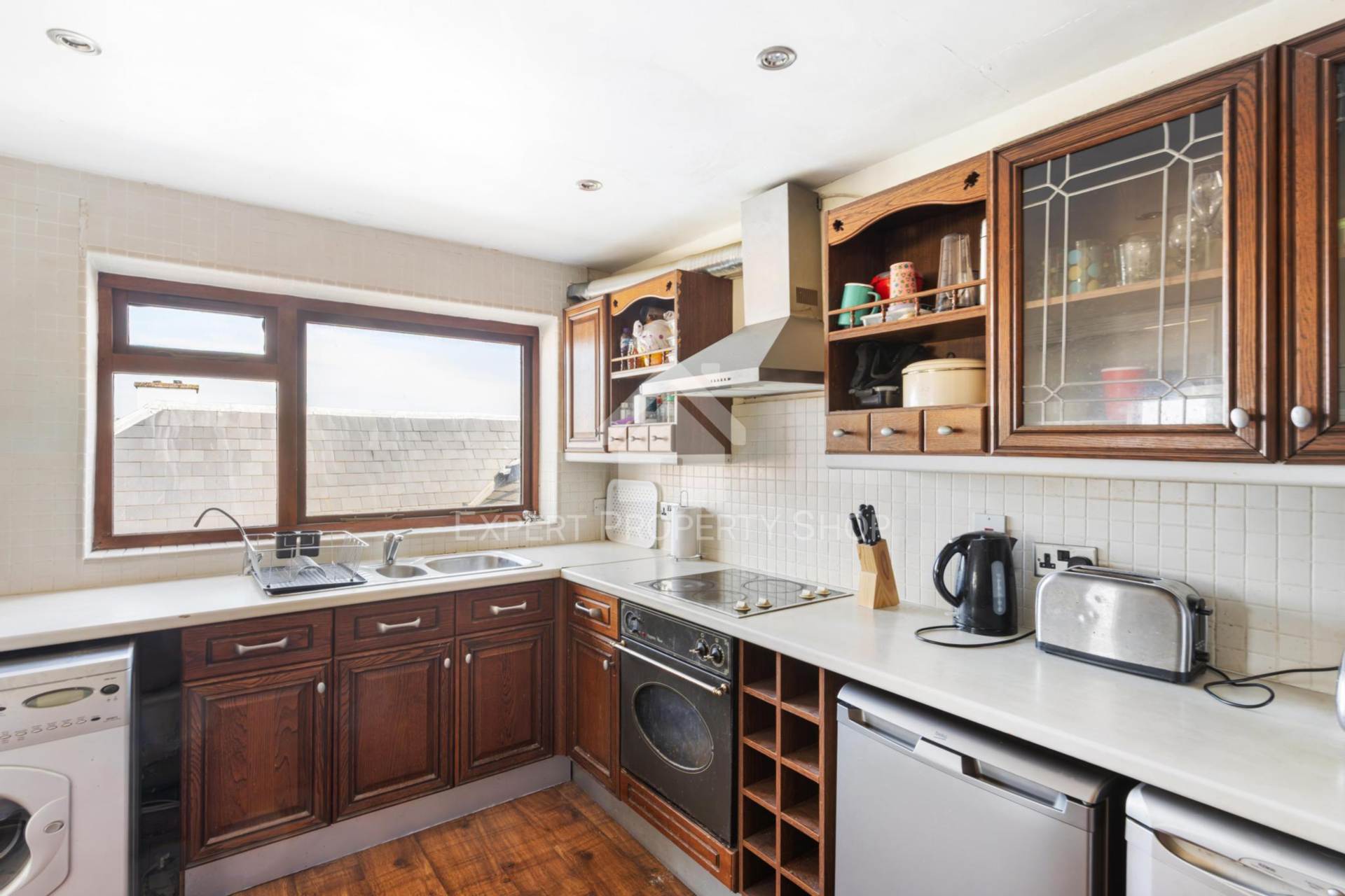 Carshalton Grove, Sutton, Image 7