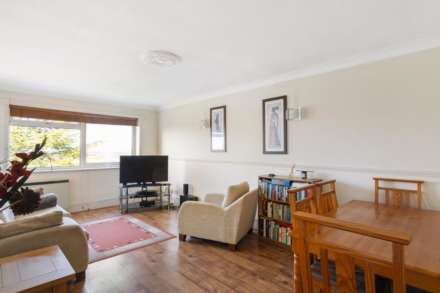 Carshalton Grove, Sutton, Image 3