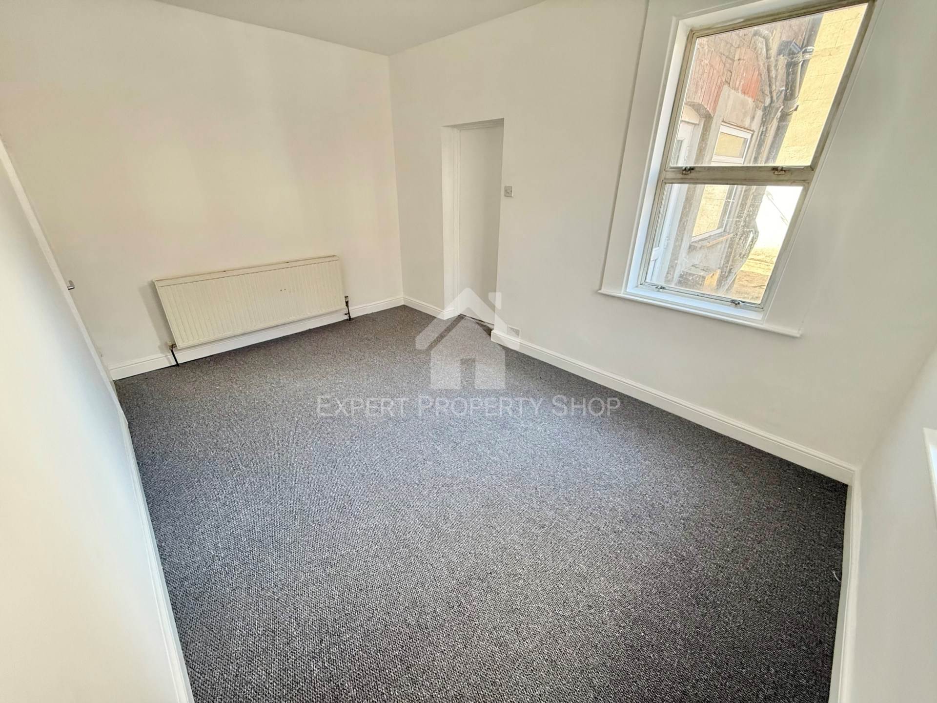 Frederick Street, Luton, Bedfordshire, Image 3