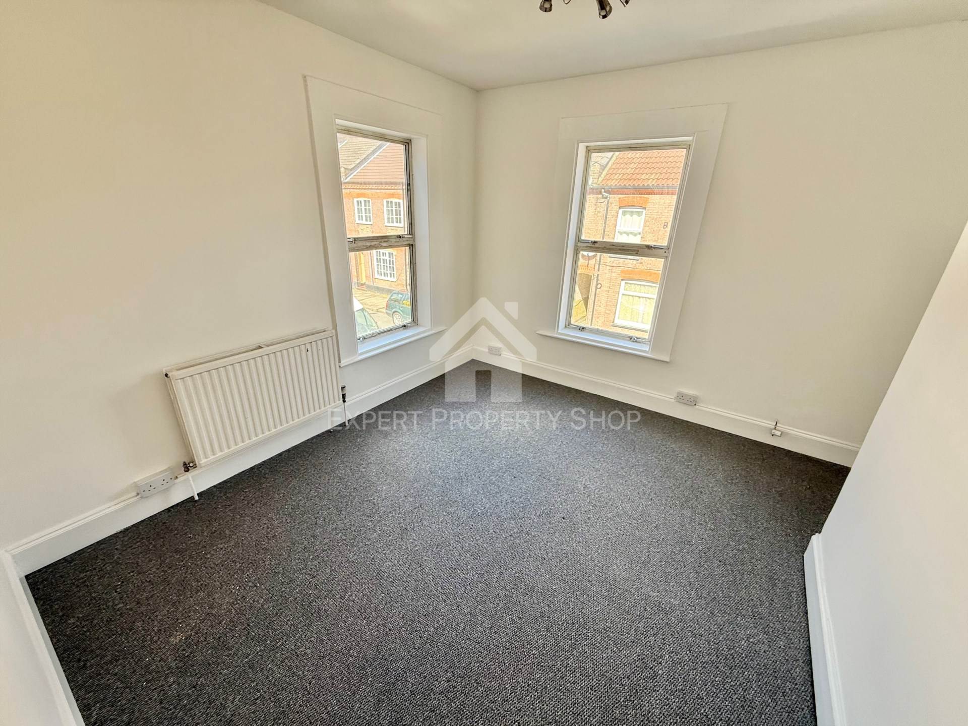 Frederick Street, Luton, Bedfordshire, Image 6