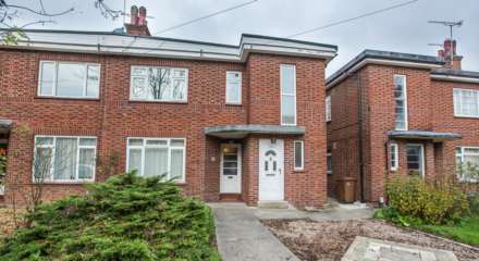 Property For Sale Shrublands Close, Chelmsford