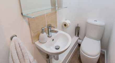 Shrublands Close, Chelmsford, Image 10