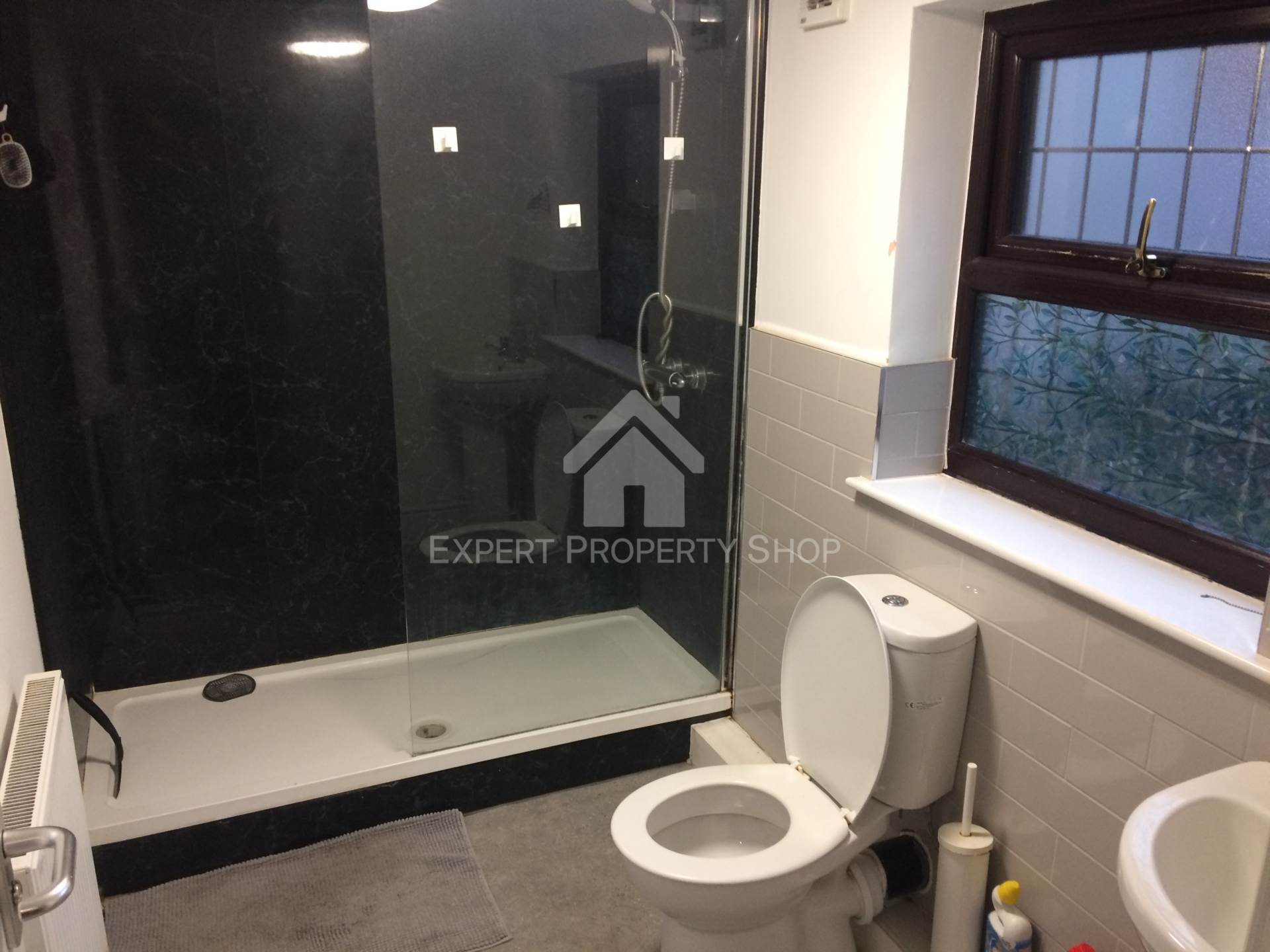 Carlton Road, Worksop, Image 4