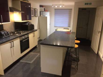 Carlton Road, Worksop, Image 3