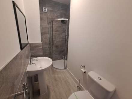 Room 1, 75 Church Street, Creswell, Image 8