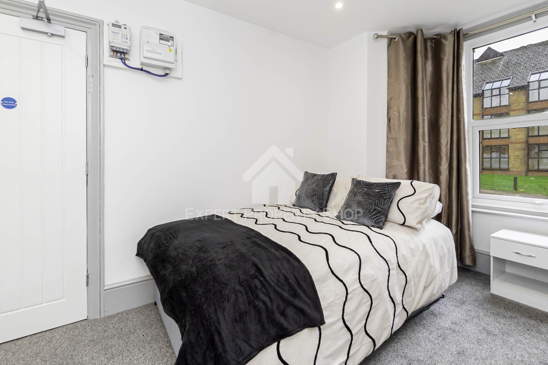 Room 1, 21a  Canterbury Road, Sittingbourne, Image 2