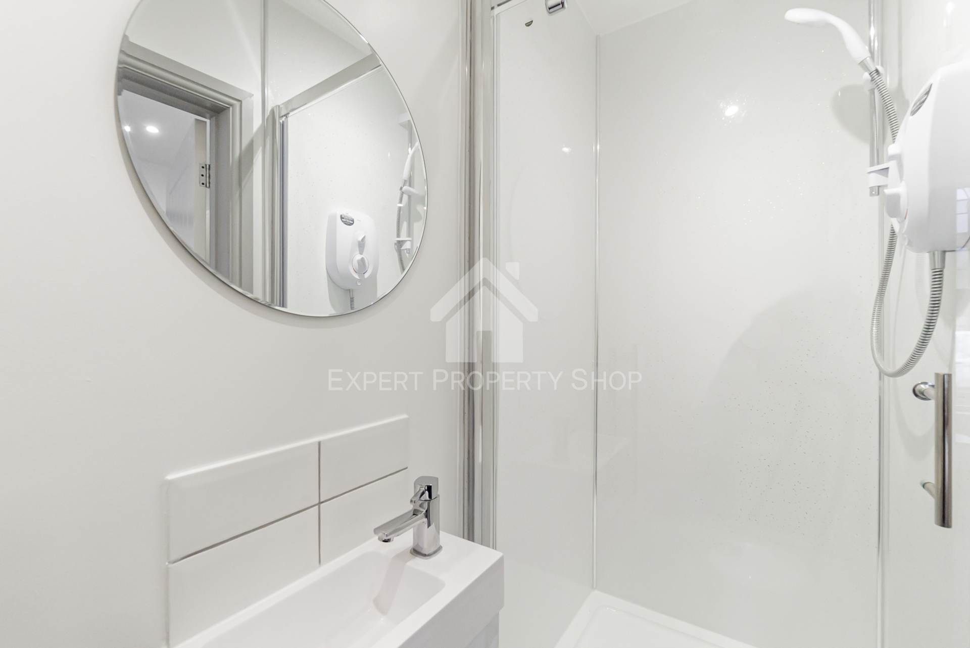 Room 1, 21a  Canterbury Road, Sittingbourne, Image 6