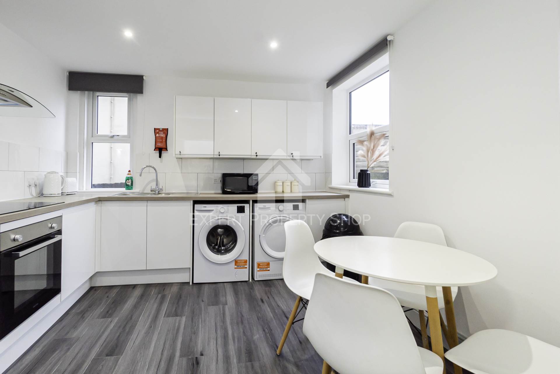 Room 4, 21a Canterbury Road, Sittingbourne, Image 6