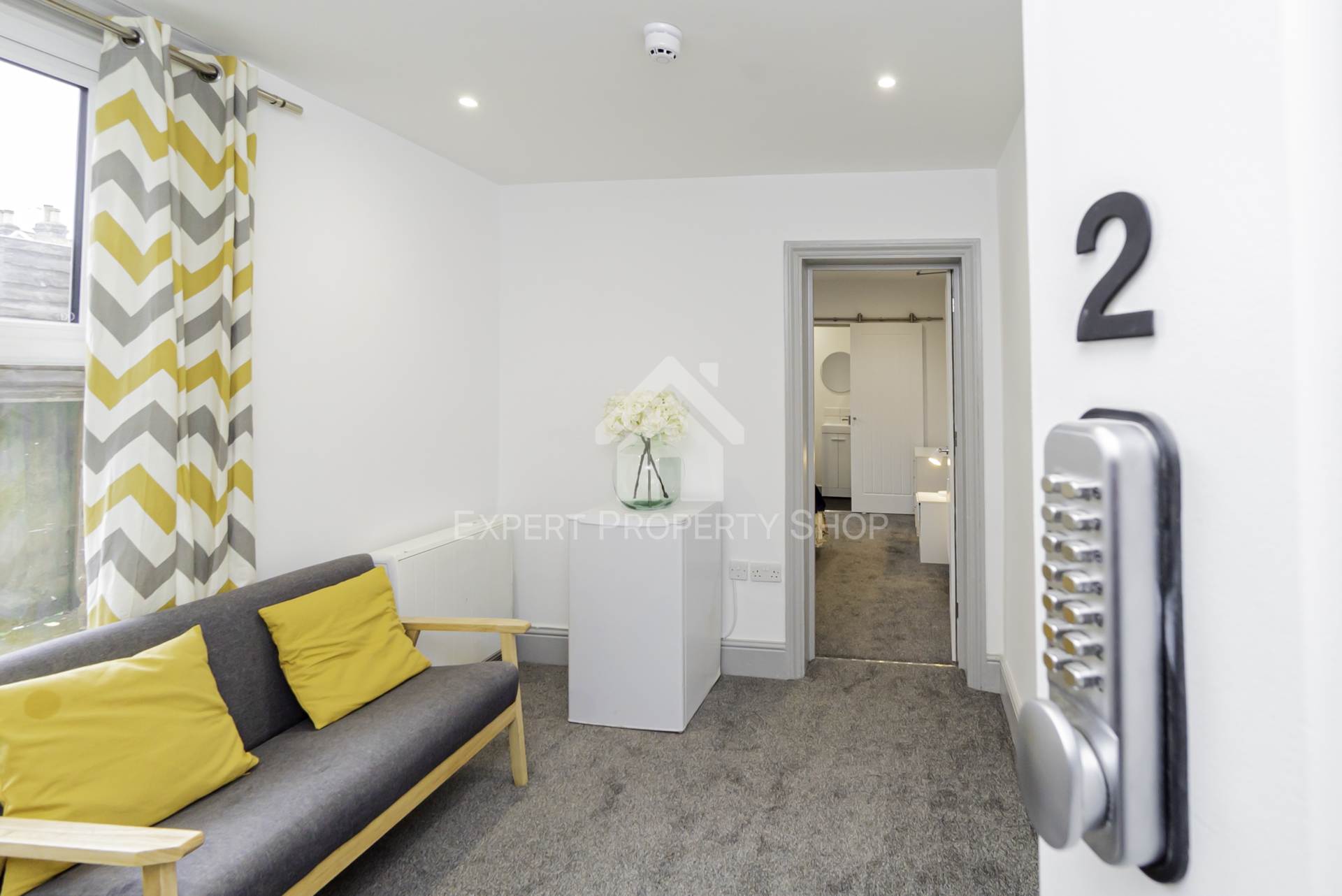 Room 4, 21a Canterbury Road, Sittingbourne, Image 9
