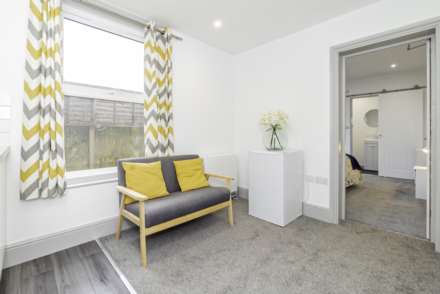 Room 4, 21a Canterbury Road, Sittingbourne, Image 10