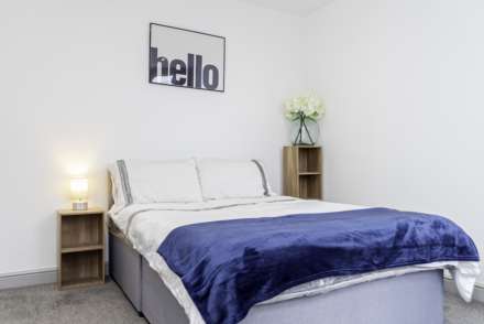 Room 4, 21a Canterbury Road, Sittingbourne, Image 2