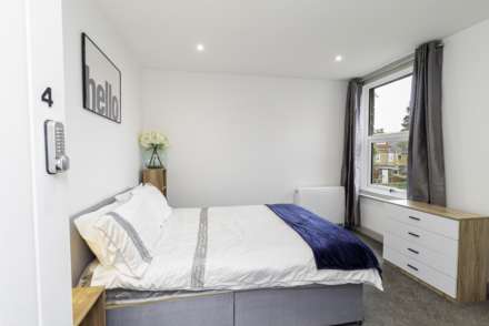 Room 4, 21a Canterbury Road, Sittingbourne, Image 3