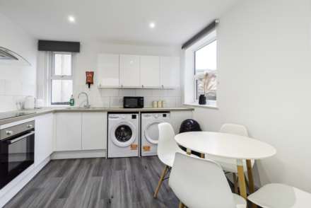 Room 4, 21a Canterbury Road, Sittingbourne, Image 6