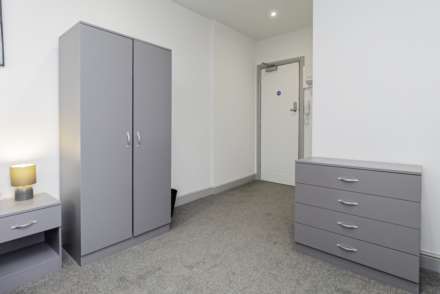 Room 5,  21a Canterbury Road, Sittingbourne, Image 4