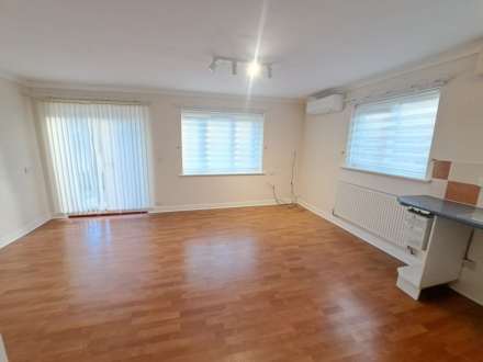 Vicars Walk, Worksop, Image 3