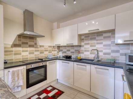 Grove Court, Worksop, Image 8