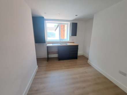 Flat 2, 72 Bridge Street, Worksop, Image 4