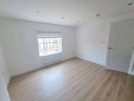 Flat 6, 72 Bridge Street, Worksop, Image 2